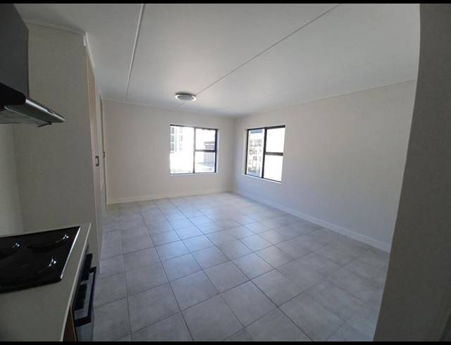 1 BEDROOM PROPERTY TO RENT IN GREENBAY ECO ESTATE